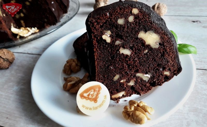 Gluten-free chocolate cake with walnuts