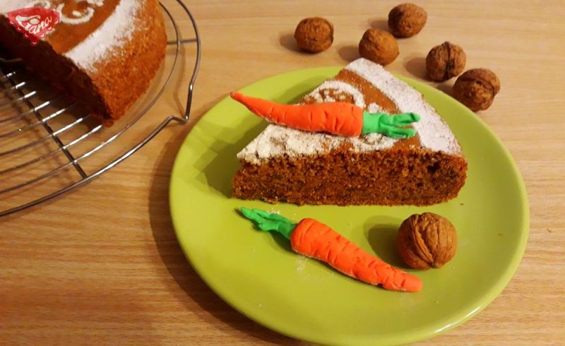 Gluten-free nut and carrot cake