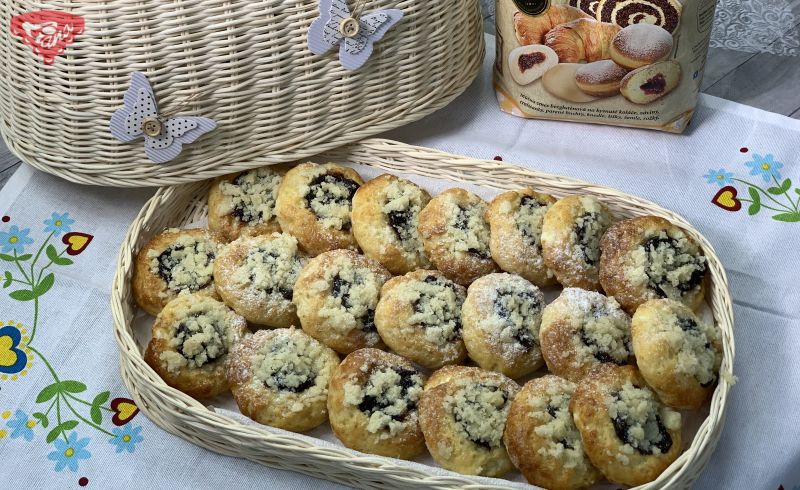 Gluten-free Moravian cakes