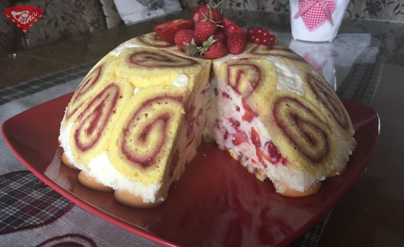 Bezlepková rozprávková torta