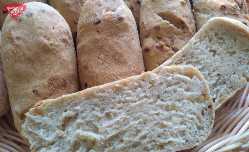 Glutenfreie Baguettes mit Zwiebeln