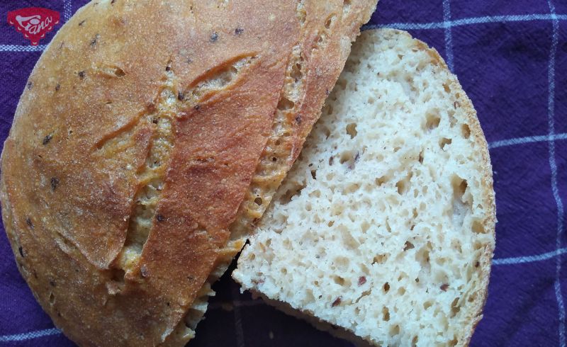 Gluten-free sourdough bread with kefir and honey