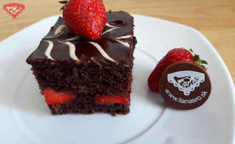 Gluten-free chocolate cubes with pieces of strawberries