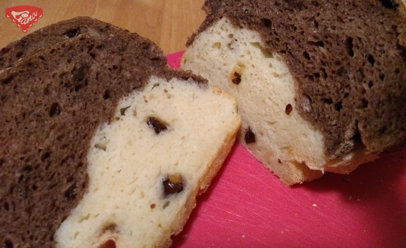 Gluten-free breakfast panda bread