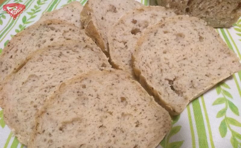 Gluten-free dark bread with chia seeds