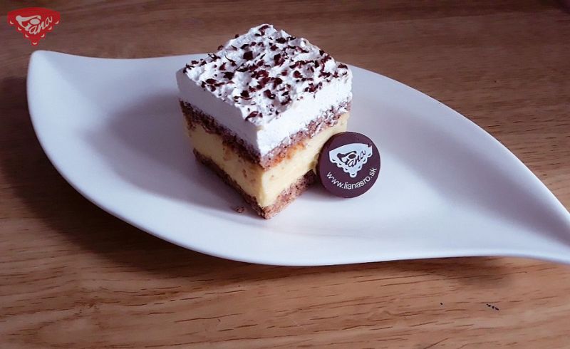 Bezlepkový nesmrtelný ořechový krémeš