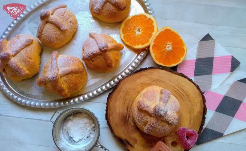 Bezglutenowe bochenki pomarańczowe