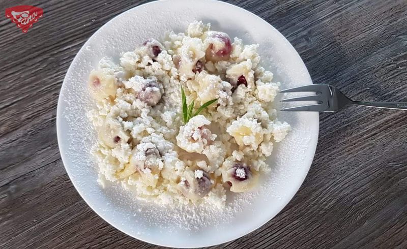 Gluten-free cherry gnocchi