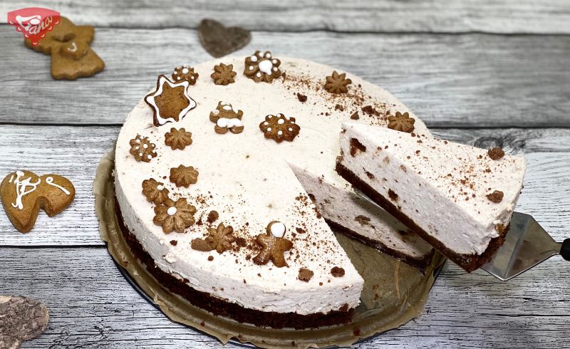 Gingerbread cheesecake