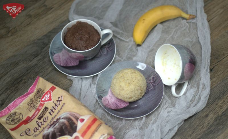 Gluten-free and egg-free microwave cake