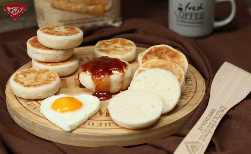 Gluténmentes angol muffin a serpenyőből