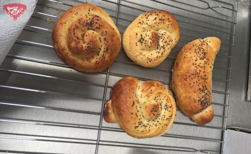 Gluten-free poppy seeds