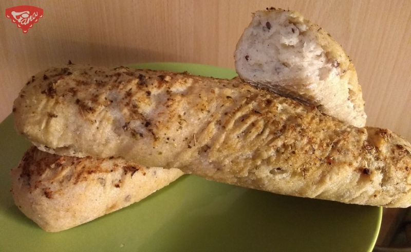 Gluten-free sourdough roots with garlic