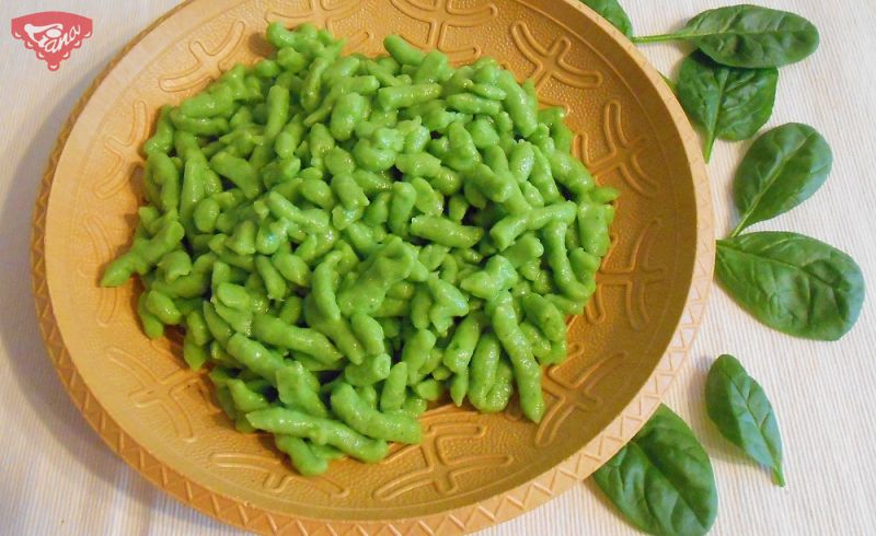 Gluten-free spinach gnocchi