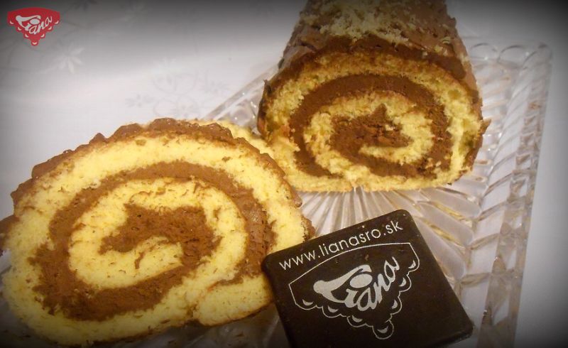 Gluten-free two-color roll