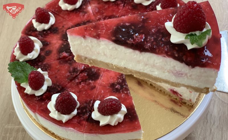 Malinový cheesecake