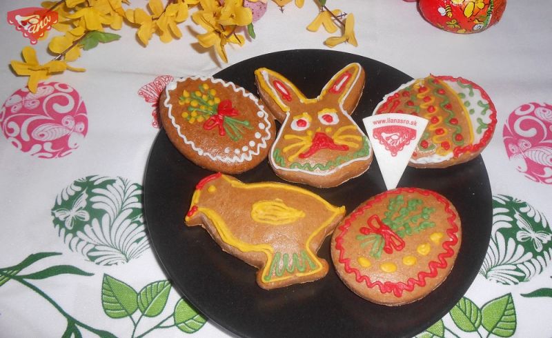 Gluten-free Easter gingerbread - immediately soft