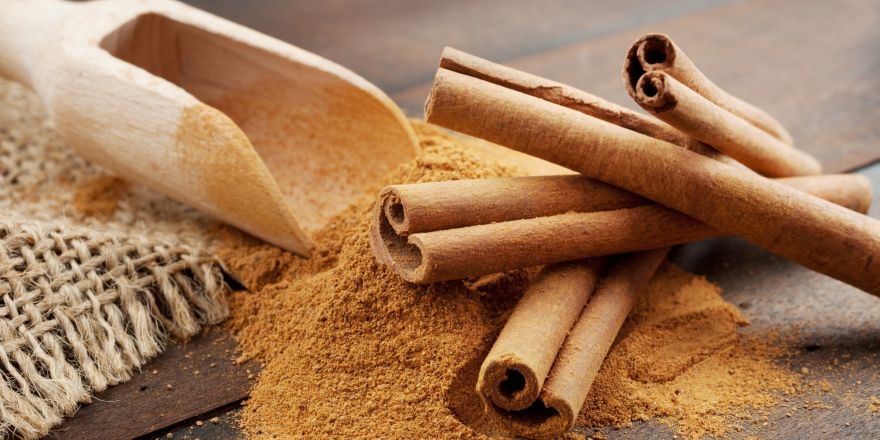 Cinnamon as a helper, but also a pest