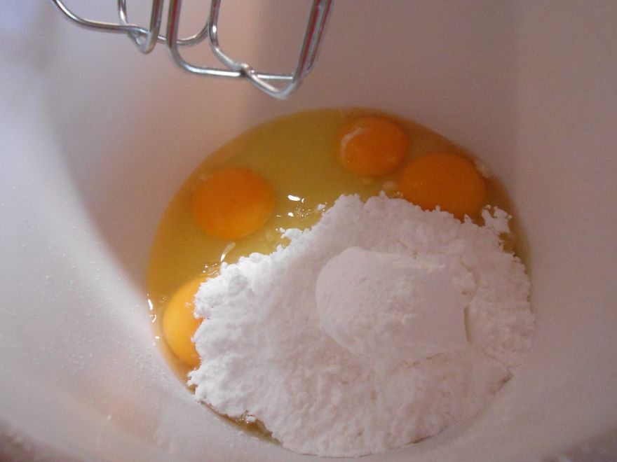 Bezlepkové detské piškóty