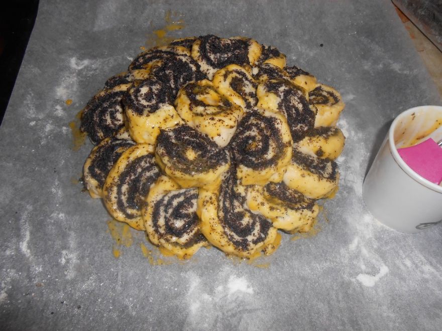 Gluten-free poppy flower