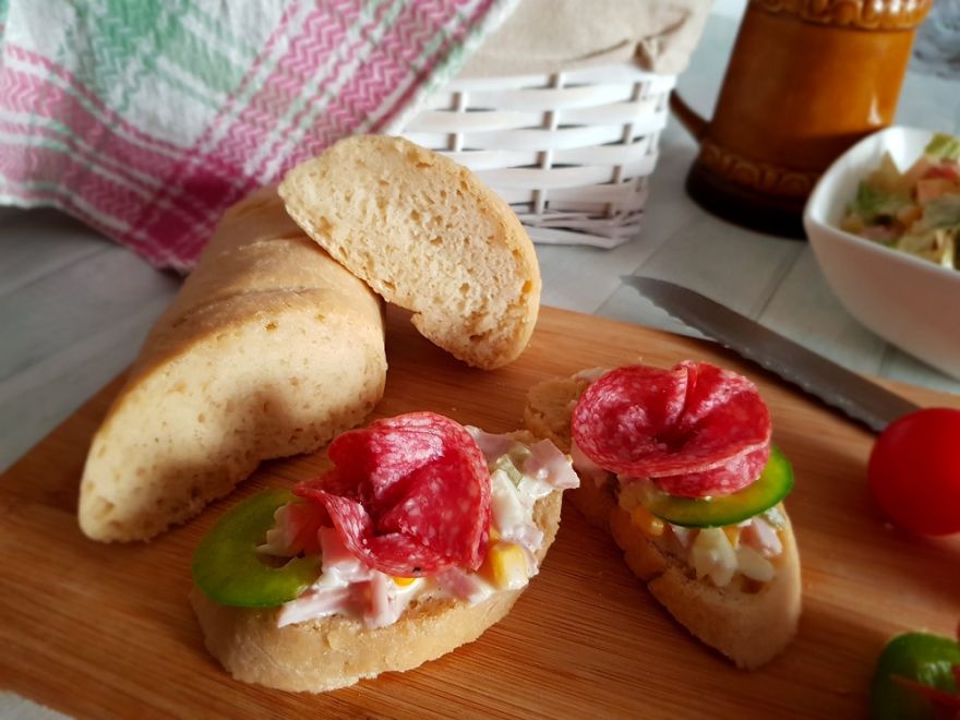 Bezlepkový francouzský chléb