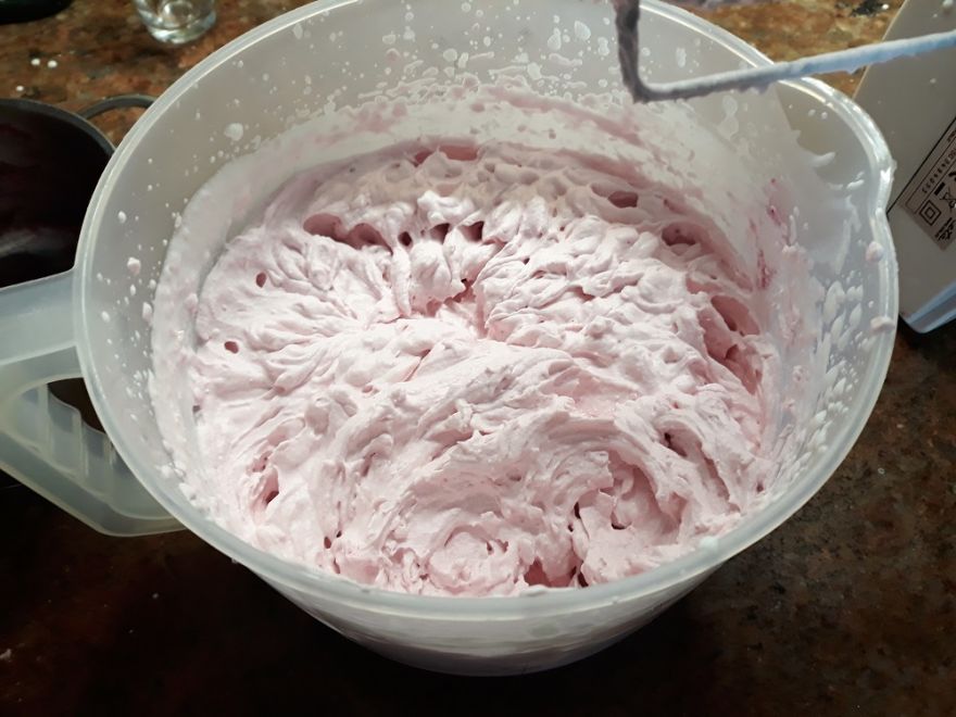 Bezlepkový kardinálov rez