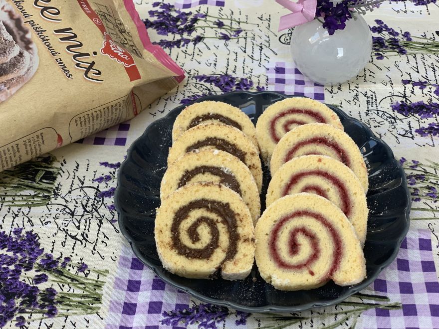 Gluten-free sponge cake roll (soft as a cobweb)