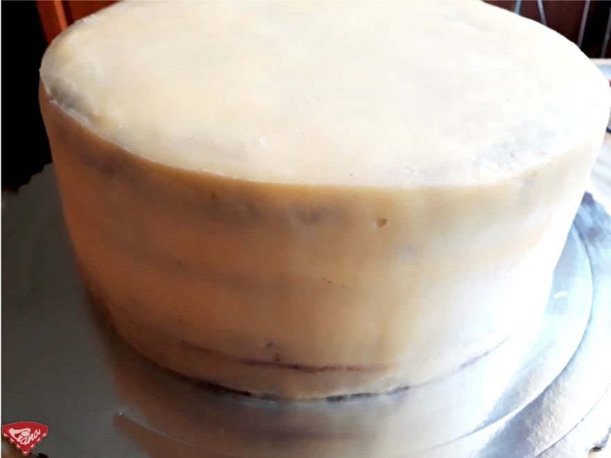 Dort s mascarpone - čokoládovou nádivkou