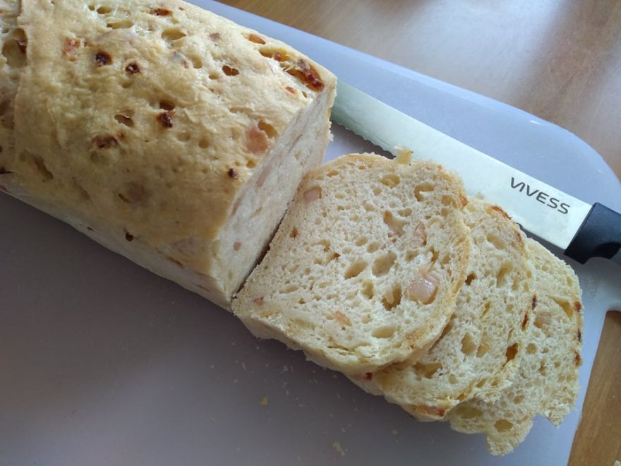 Gluten-free bacon bread