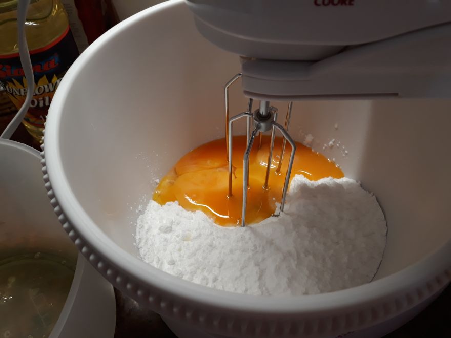 Bezlepkový ananásový rez