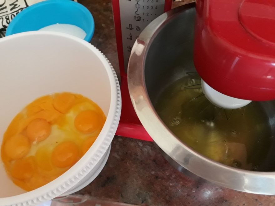 Bezlepkový kardinálov rez