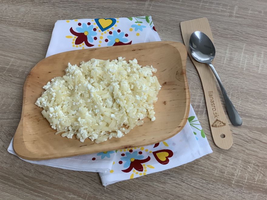 Bezlepkové těstoviny s tvarohem na slano