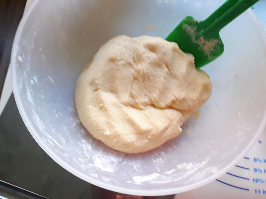 Bezlepkový jablečně - pudinkový zákusek