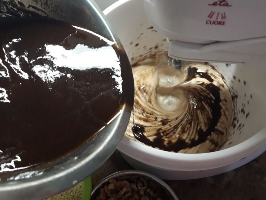 Gluten-free chocolate cake with walnuts