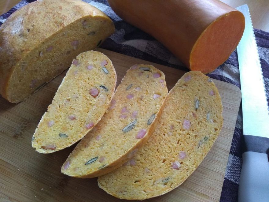 Gluten-free pumpkin bread with bacon