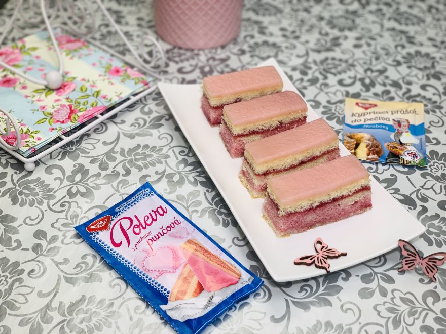 Šťavnaté punčové rezy s LianaVITom