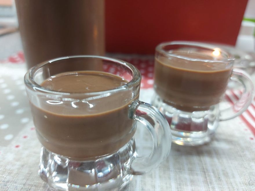 Domácí čokoládový likér