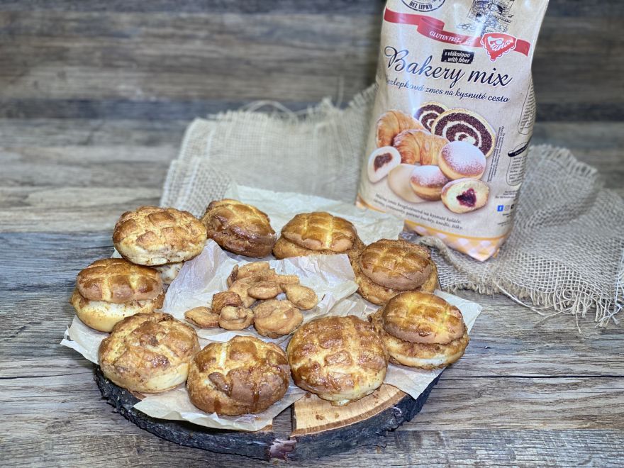 Bezlepkové škvarkové pagáče