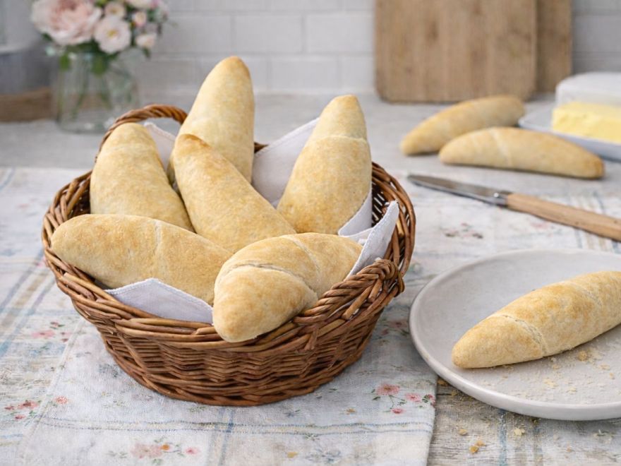 Bezlepkové kváskové rohlíky