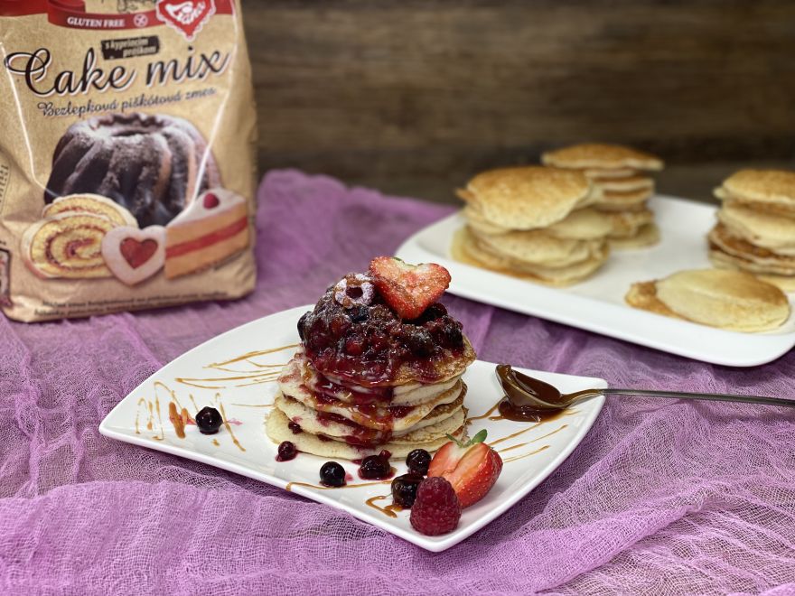 Bezlepkové lívance s karamelovou polevou