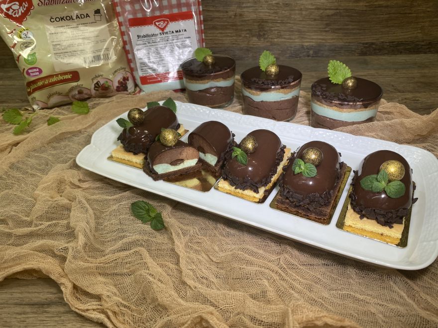 Chocolate-mint foam with mirror coating