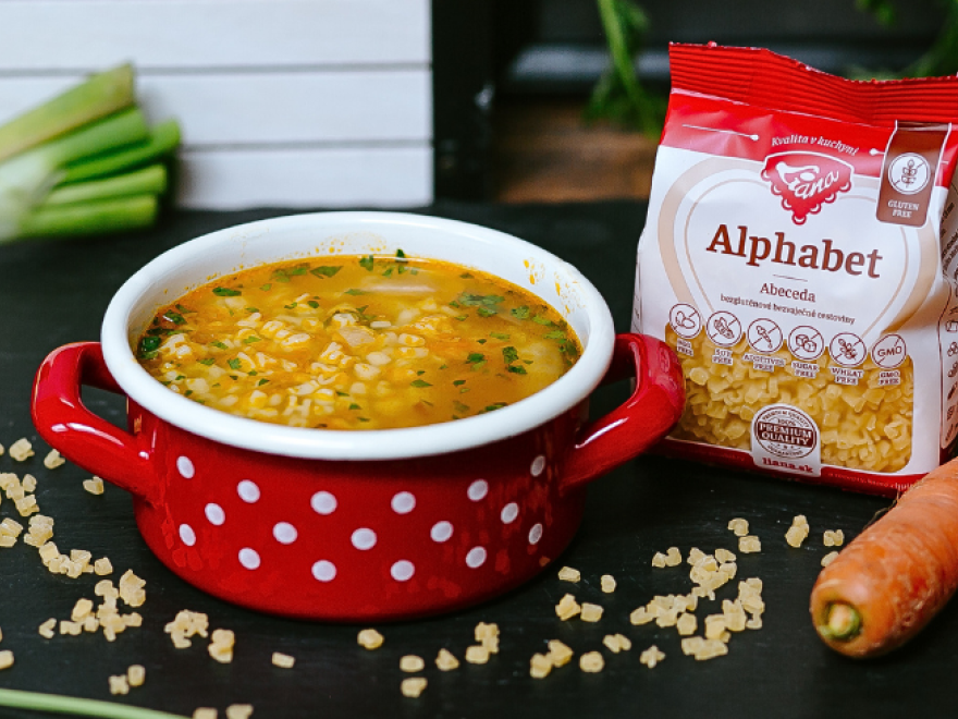 Vegetable soup with gluten-free letters