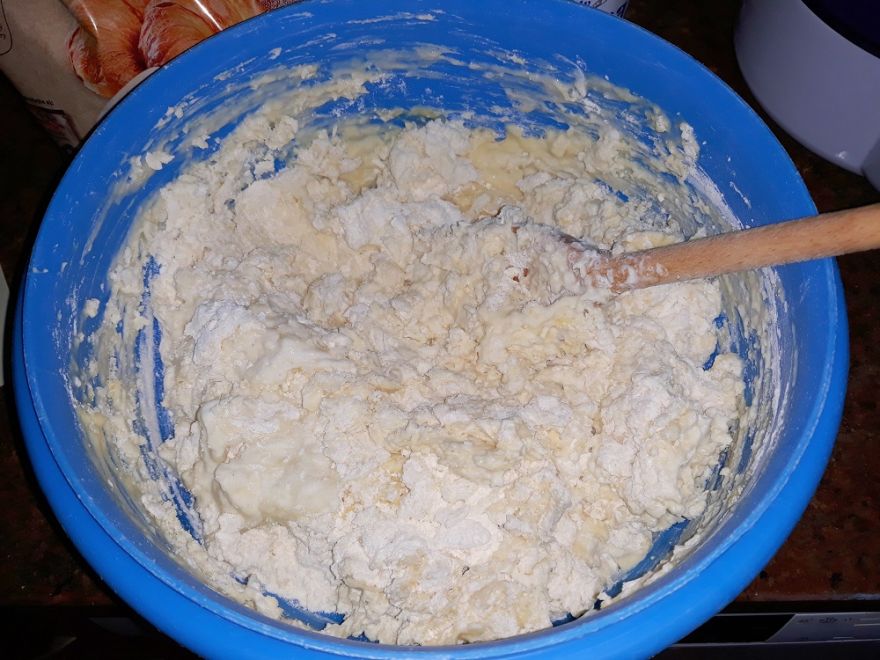 Bezlepkové plněné langoše