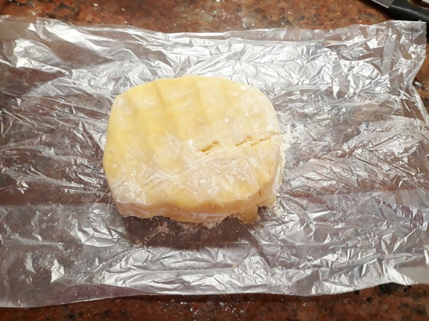 Gluténmentes fahéjas tekercs