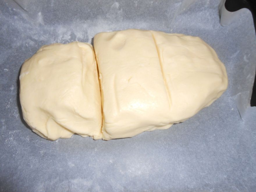 Glutenfreier geriebener Apfel oder Käsekuchen