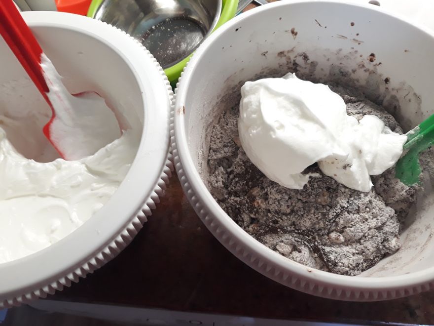 Gluten-free chocolate cake with walnuts