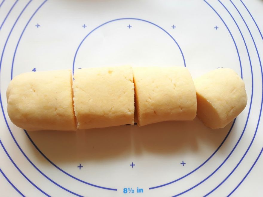 Glutenfreie Mohn-, Hüttenkäse- oder Walnuss-Šušulanes