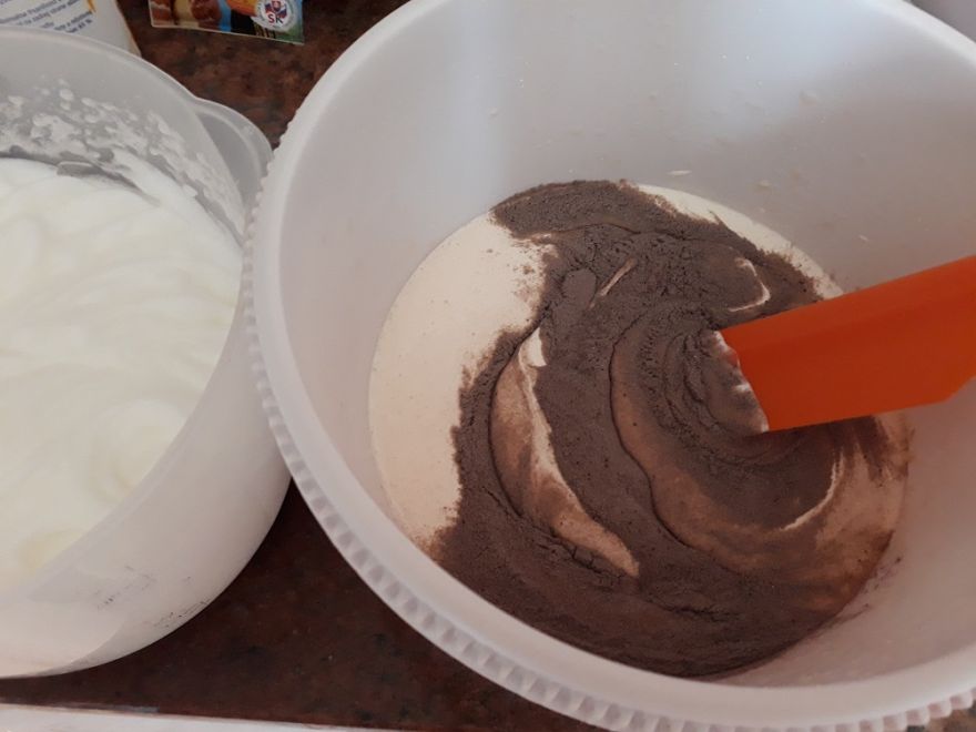 Bezlepkový dort s mascarpone-čokoládovou nádivkou