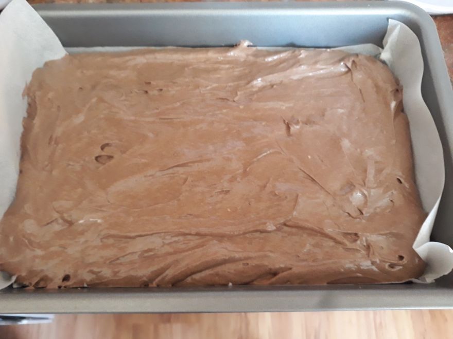 Bezlepkové čokoládové kocky s kúskami jahôd