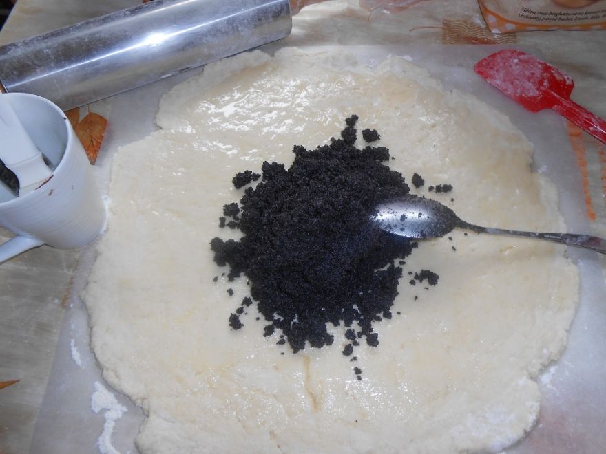 Gluten-free poppy flower